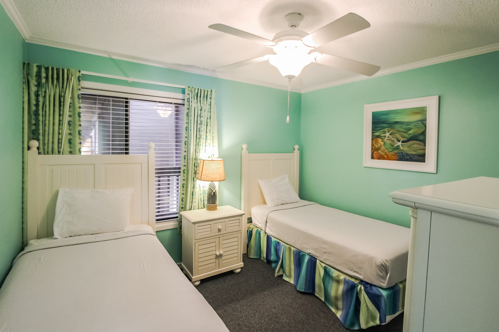 A cozy 2 bedroom unit with twin beds at VRI's A Place at the Beach III in North Carolina